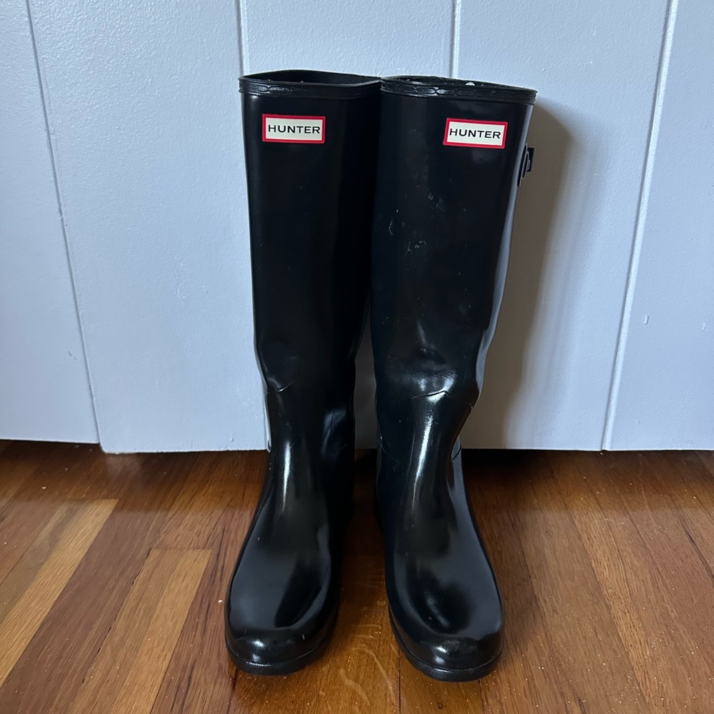 Hunter Classic Glossy Black Boots